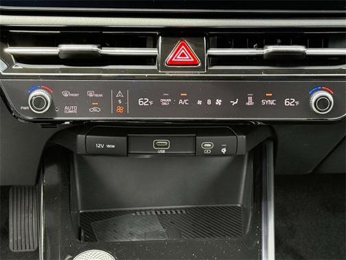 2025 Kia Niro EV Wind