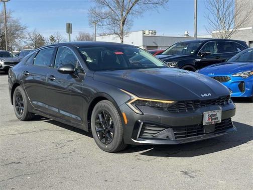 2025 Kia K5 LXS