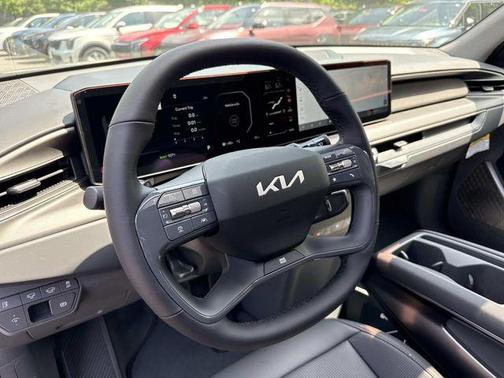 Panthera Metal 2026 Kia EV9 Light Long Range
