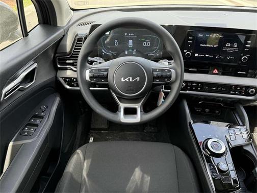 2025 Kia Sportage Hybrid LX