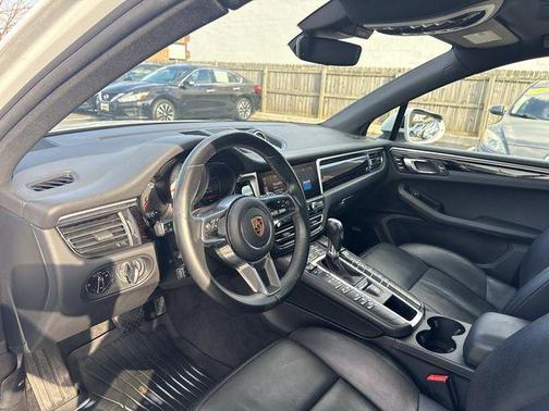 2019 Porsche Macan S