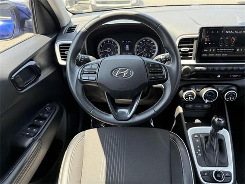 2022 Hyundai VENUE Limited