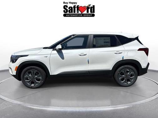 Snow White Pearl 2026 Kia Seltos LX