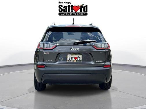 Granite Crystal Metallic Clearcoat 2019 Jeep Cherokee Latitude Plus