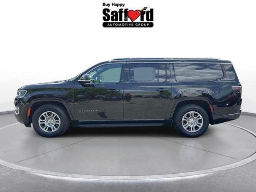 Diamond Black Crystal Pearlcoat 2023 Jeep Wagoneer L Series I 4x4