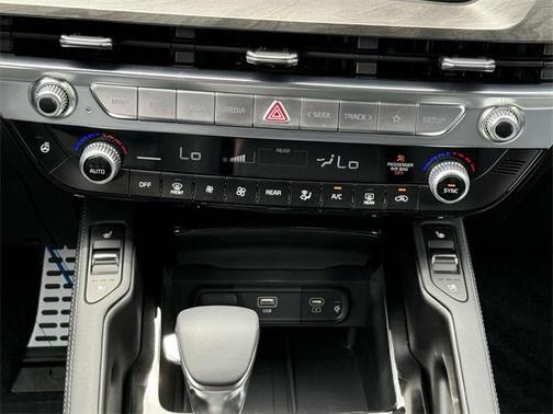 2025 Kia Telluride SX Prestige X-Pro