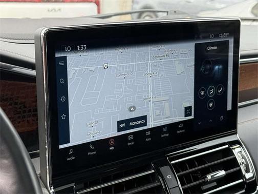 2022 Lincoln Navigator Black Label