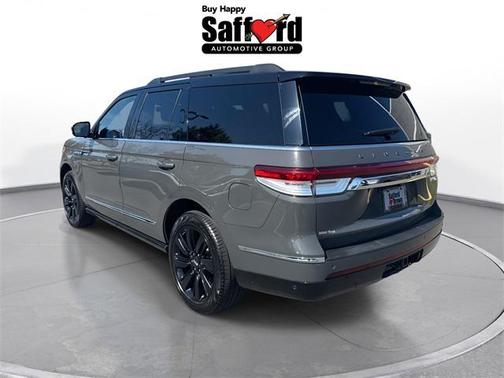 2022 Lincoln Navigator Black Label