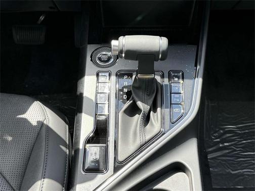 2025 Kia Niro SX