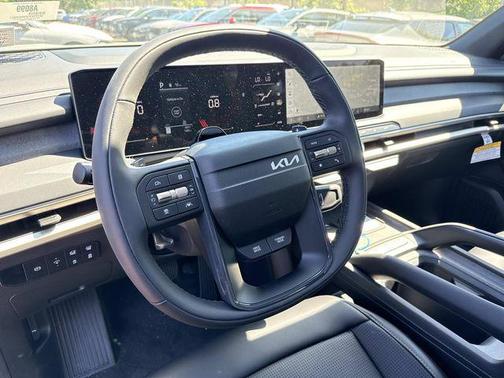 Ivory Silver 2027 Kia Telluride S