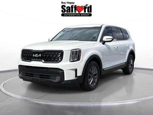 Glacial White Pearl 2023 Kia Telluride LX