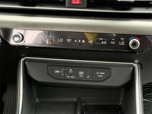 2025 Kia Carnival Hybrid SX Prestige