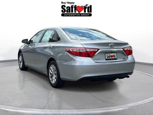 Celestial Silver Metallic 2017 Toyota Camry LE