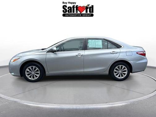 Celestial Silver Metallic 2017 Toyota Camry LE