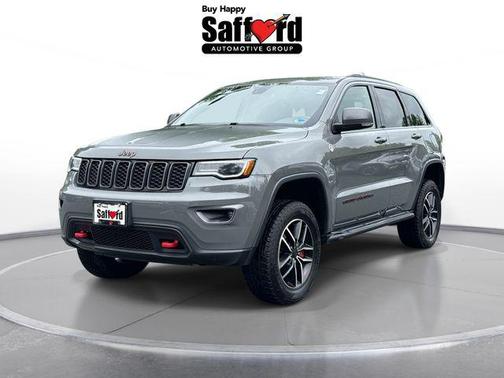 Sting-Gray Clearcoat 2019 Jeep Grand Cherokee Trailhawk