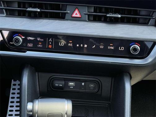 2025 Kia Sportage S