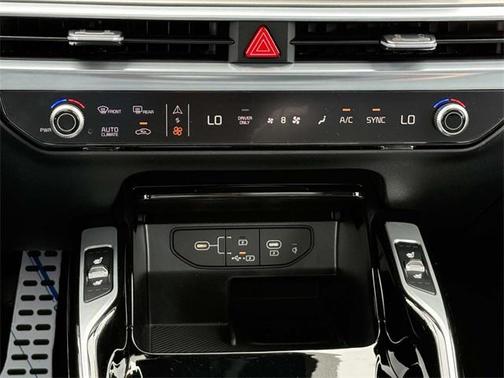 2025 Kia Sorento Plug-In Hybrid SX Prestige