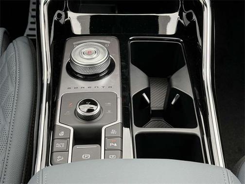 2025 Kia Sorento Plug-In Hybrid SX Prestige