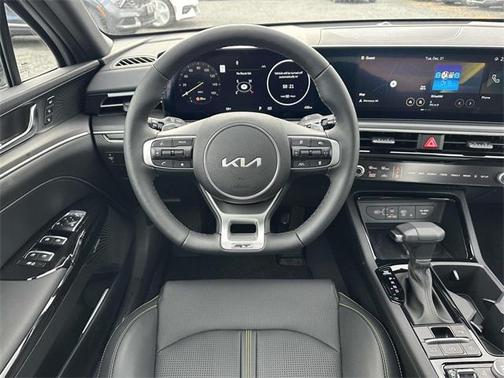 2025 Kia K5 GT