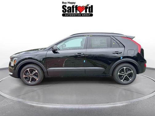 Aurora Black Pearl 2026 Kia Niro LX