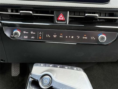 2025 Kia EV6 Wind