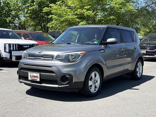 Titanium Gray 2018 Kia Soul Base