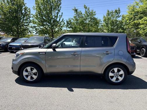 Titanium Gray 2018 Kia Soul Base