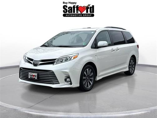 2019 Toyota Sienna Limited Premium