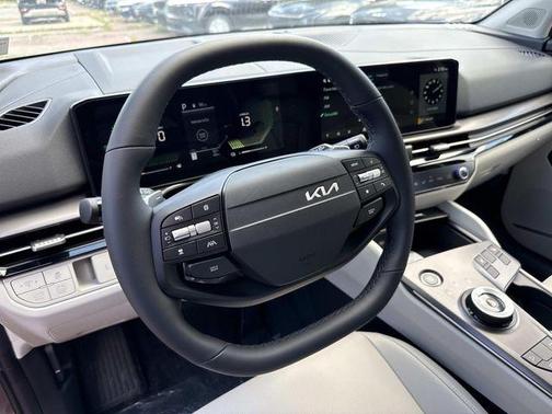 Gravity Gray 2026 Kia Sportage Hybrid EX