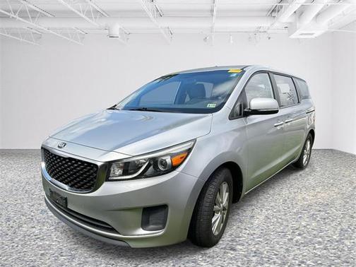 2016 Kia Sedona L