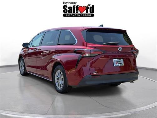 2021 Toyota Sienna XLE 7 Passenger