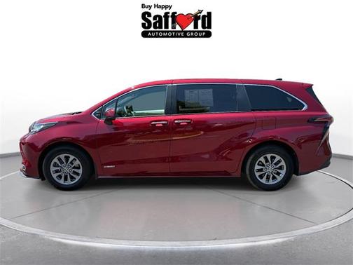 2021 Toyota Sienna XLE 7 Passenger