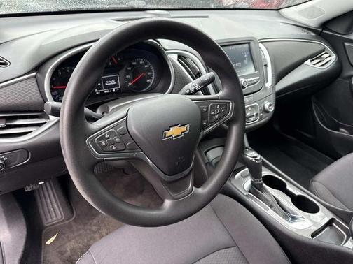 Nightfall Gray Metallic 2017 Chevrolet Malibu 1LS