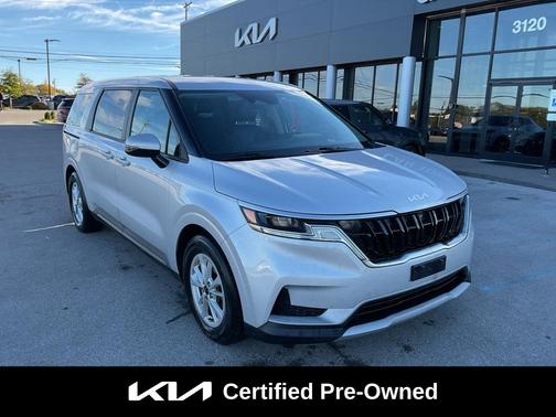 2023 Kia Carnival LX