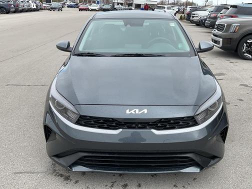 2023 Kia Forte LX