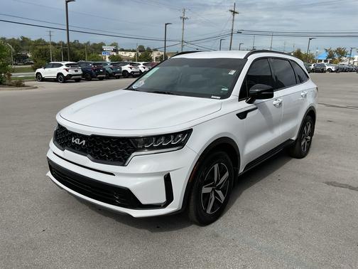 2022 Kia Sorento S