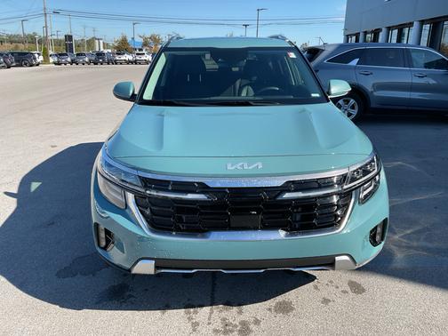 2025 Kia Seltos SX