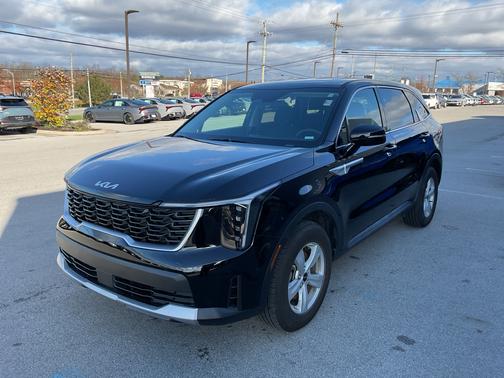 2025 Kia Sorento LX