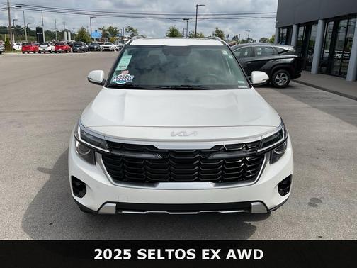 2025 Kia Seltos EX