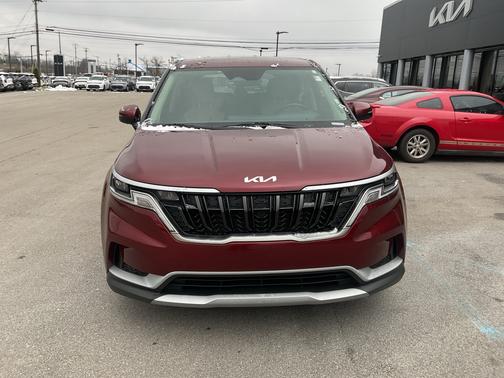 2023 Kia Carnival LX
