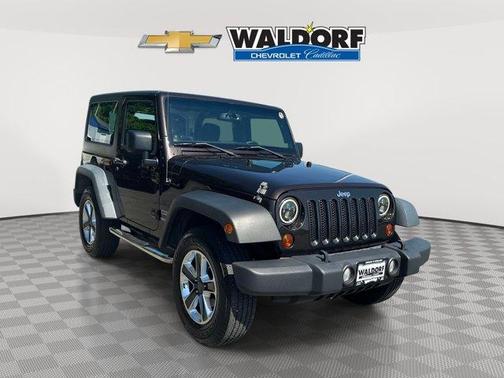 Rugged Brown Pearl 2013 Jeep Wrangler Sport