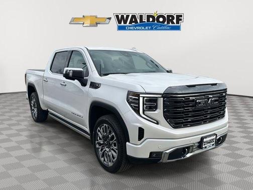 White Frost Tri-Coat 2024 GMC Sierra 1500 Denali Ultimate
