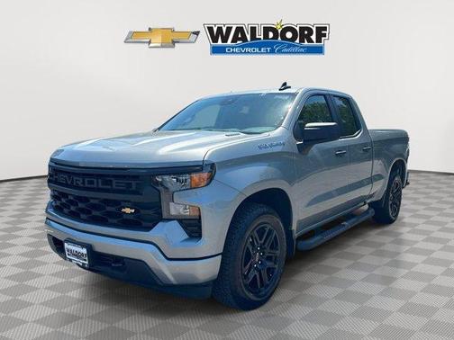 Sterling Gray Metallic 2025 Chevrolet Silverado 1500 Custom