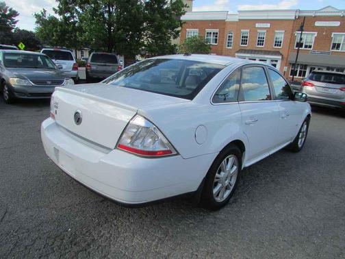 Oxford White Clearcoat 2008 Mercury Sable Premier