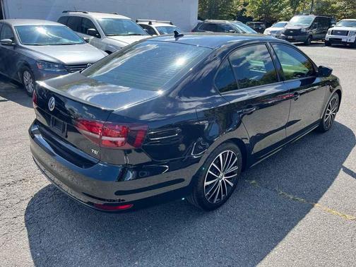 2016 Volkswagen Jetta 1.8T Sport