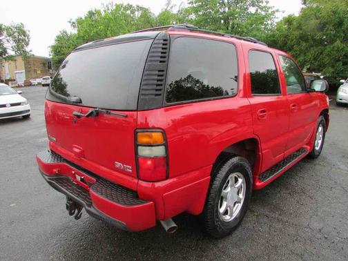 Volcano Black 2006 GMC Yukon Denali