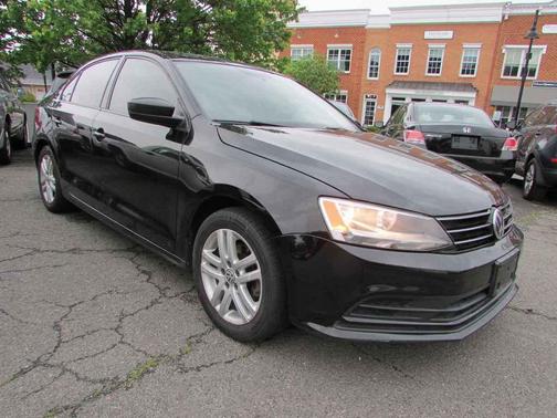 Black Onyx 2015 Volkswagen Jetta 2.0L S