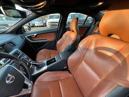 2015 Volvo S60 T5 Premier