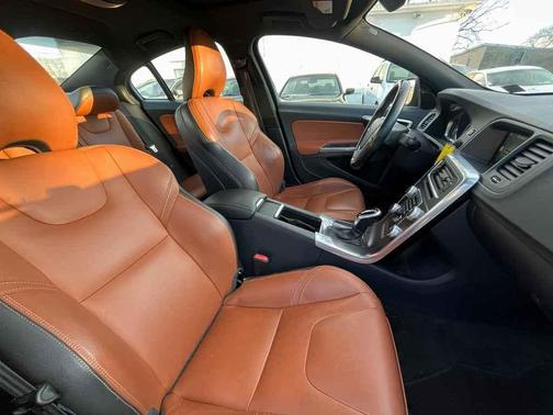 2015 Volvo S60 T5 Premier