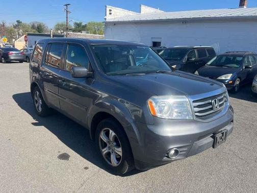 Gray 2013 Honda Pilot EX-L